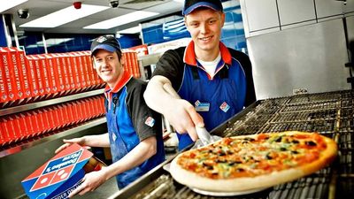 2022/12/Dominos-Pizza.jpg