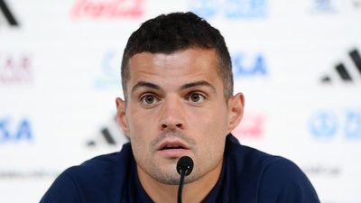 2023/01/xhaka-3.jpg