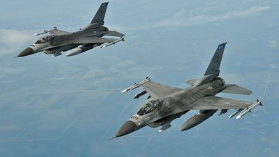 2023/07/f-16-fighting-falcon_011-e1689106372187.jpg