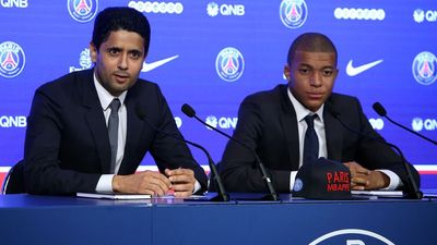 2023/07/al-khelaifi-mbappe.jpg