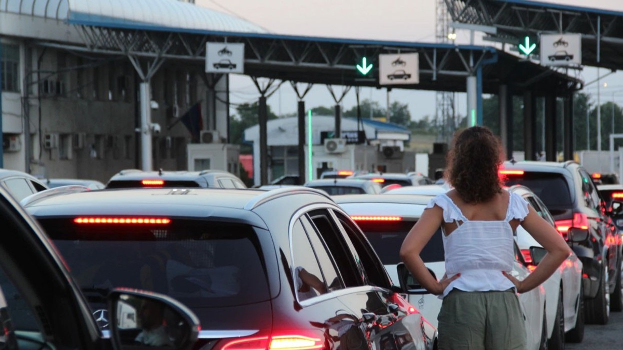 Mbi 20 mijë qytetarë të Maqedonisë së Veriut, udhëtuan jashtë shtetit për fundjavën festive