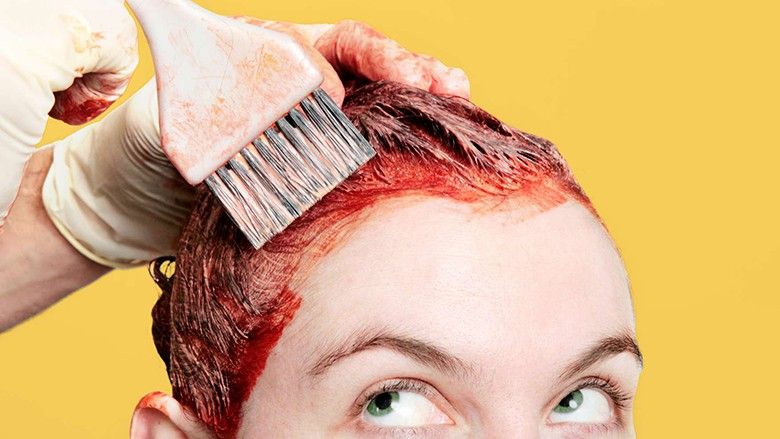 2023/10/never-do-these-things-when-you-dye-your-hair-at-home-GettyImag.jpg