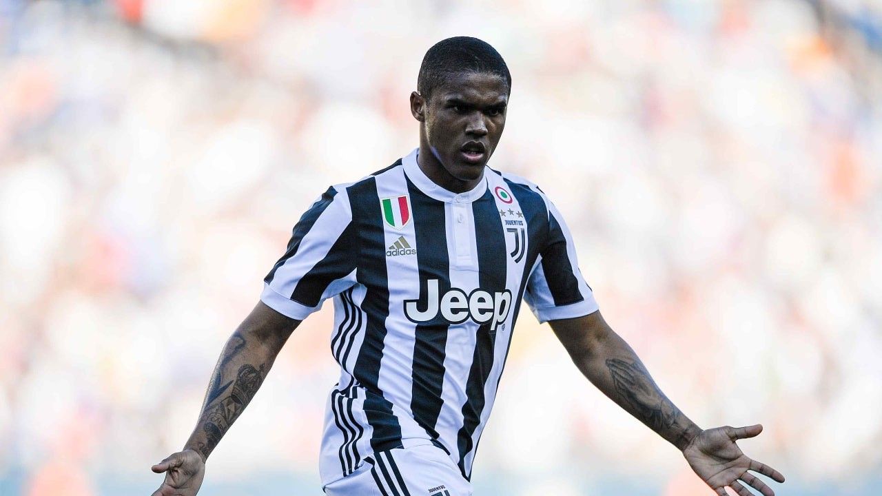 2023/10/douglas-costa-1.jpg