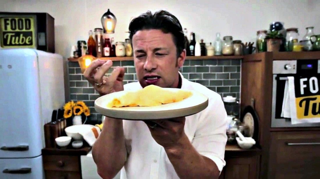 2023/11/jamie-oliver-OMELET.jpg
