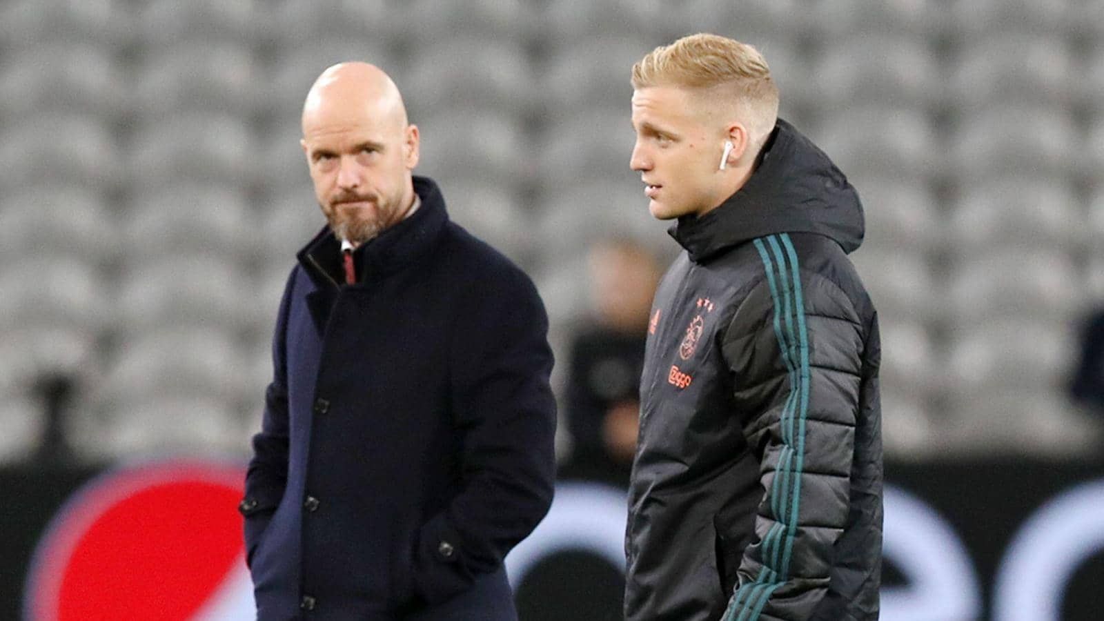 2023/12/Erik-ten-Hag-and-Donny-van-de-Beek-before-an-Ajax-match.jpg