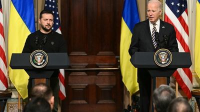 2023/12/biden-zelensky-2.jpg