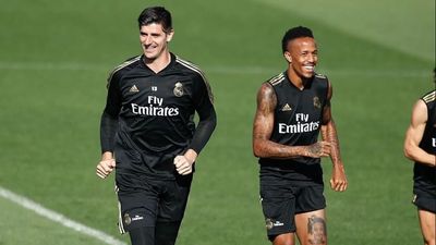 2024/03/militao-courtois-2.jpg