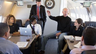 2024/03/inside-air-force-one-biden.jpg