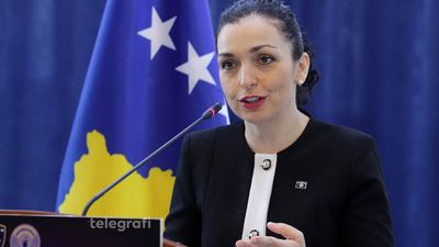 2024/03/konferenca-rajonale-nga-grupi-i-grave-deputete-Parlamentarizmi-dhe-Rezoluta-1325-Vjosa-Osmani-foto-Ridvan-Slivova-34-e1720681471341.jpg