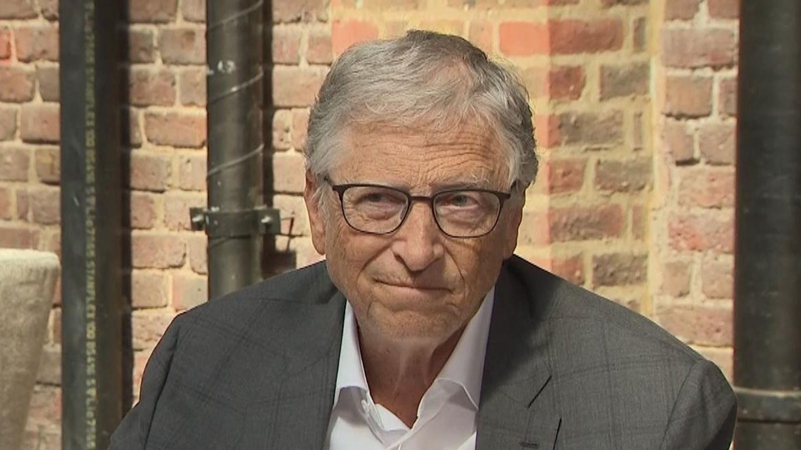 2024/06/skynews-bill-gates-ai_6591970.jpg
