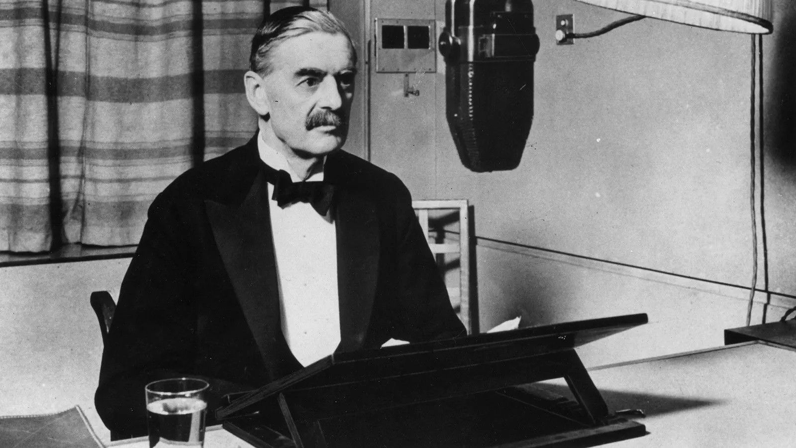 2024/09/Neville-Chamberlain-e1725363589899.jpg