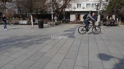 2024/11/sheshi-Nene-Tereza-Prishtine-foto-Ridvan-Slivova-2.jpg