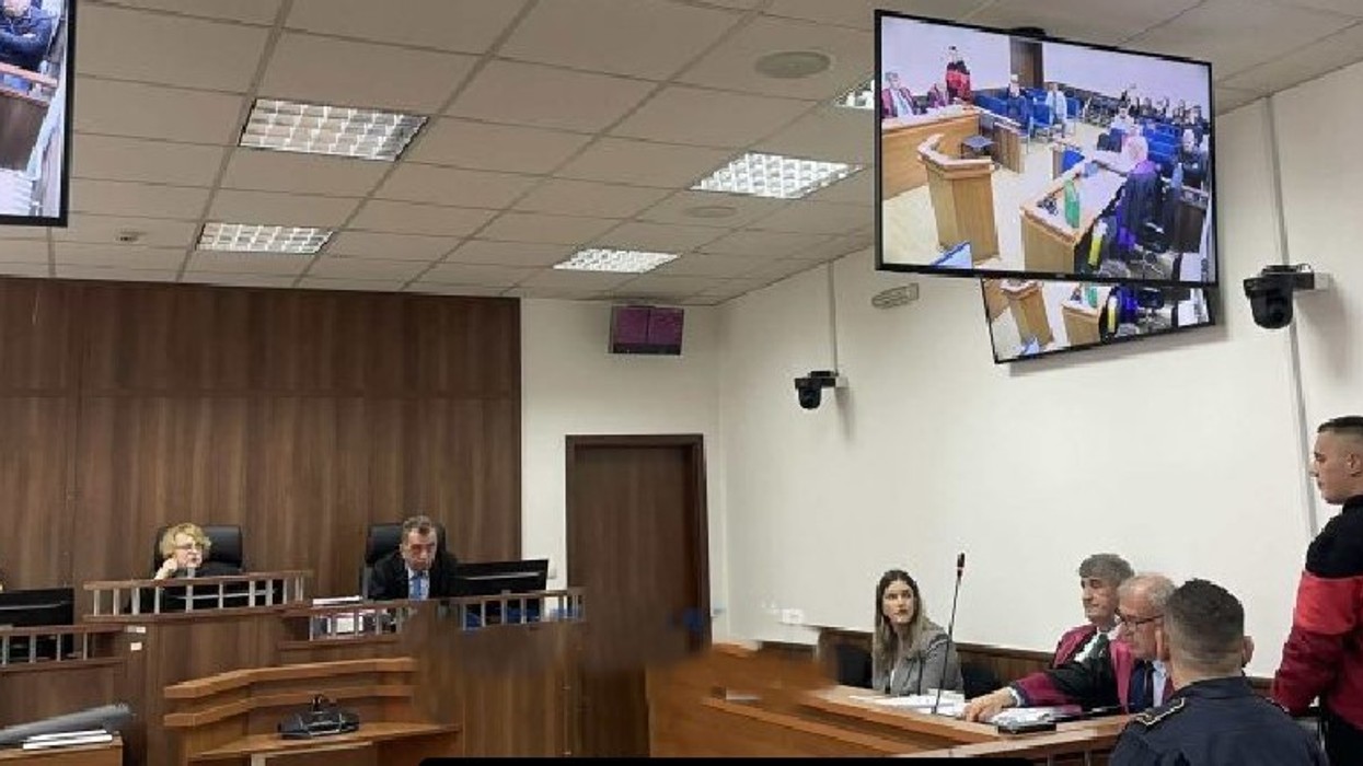 Gjykimi për vrasjen në lagjen “Tusus” të Prizrenit, i akuzuari thotë se viktimën e kishte goditur me thikën e vëllait të tij