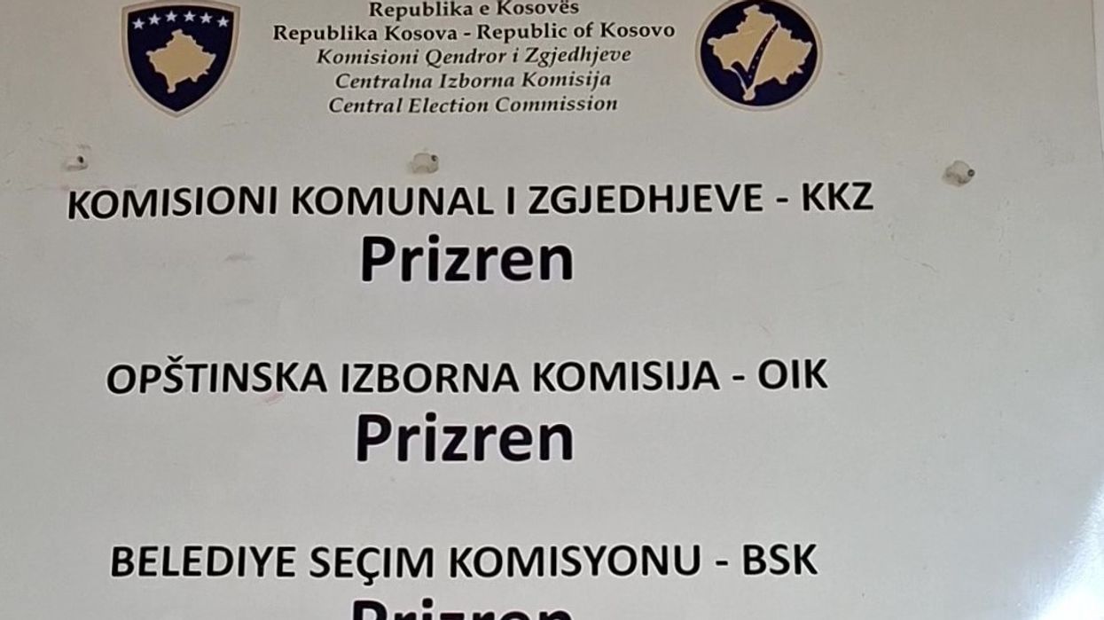 Komisioni Komunal i Zgjedhjeve në Prizren në fazën e fundit të përgatitjeve për zgjedhje