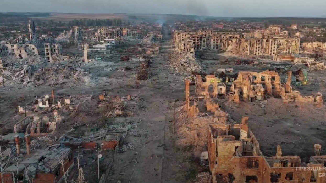 "Gjithçka e mbuluar me gjak dhe kocka" - thirrja e përgjuar zbulon humbje të rënda ruse në rajonin e Kharkivit