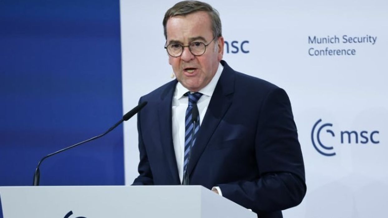 Pasi i kritikoi zëvendëspresidenti amerikan, kundërpërgjigjet ministri gjerman i Mbrojtjes