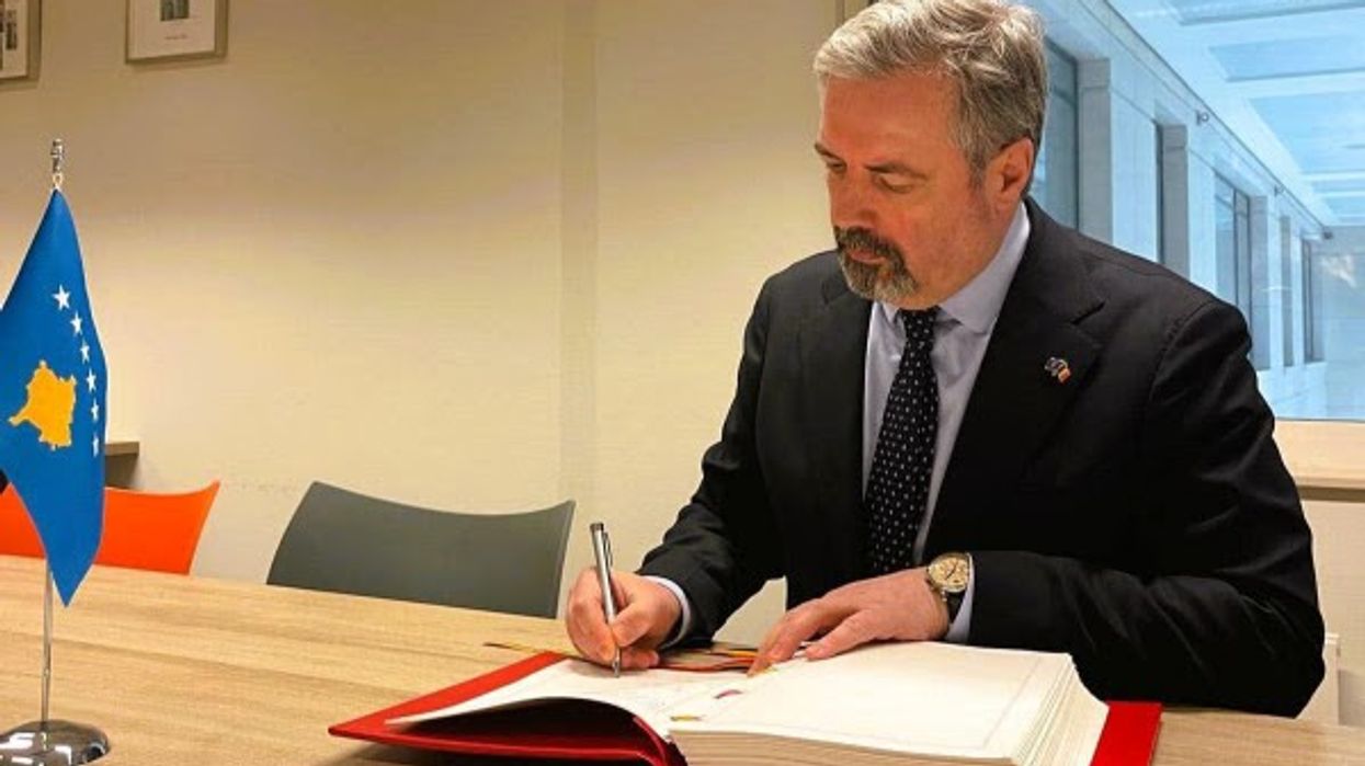 Kosova nënshkruan Konventën e Lubjanës-Hagës për hetimin e krimeve të luftës