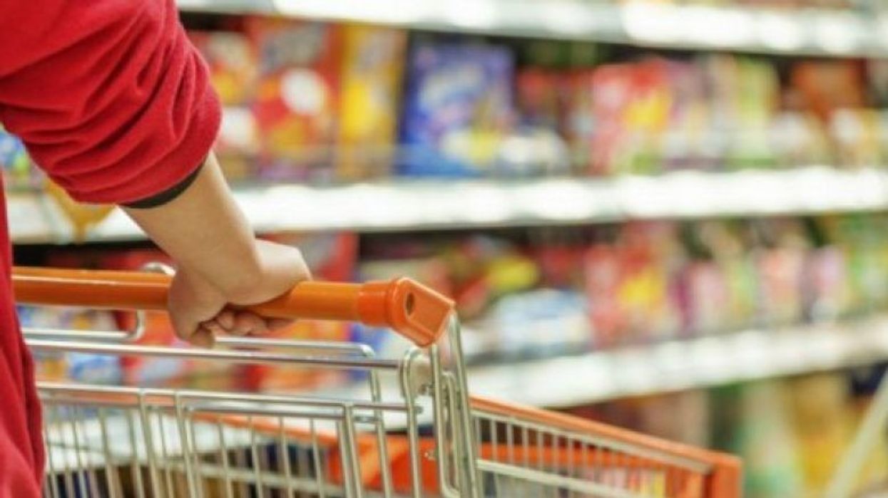 Risteski: Pushimi jashtë vendit nuk do të përfshihet në shportën e re mesatare të konsumatorit