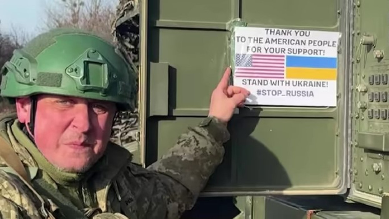 Nga operatorët e sistemeve raketore Patriot deri te pilotët e aeroplanëve F-16, ukrainasit falënderojnë popullin amerikan për ndihmën e ofruar