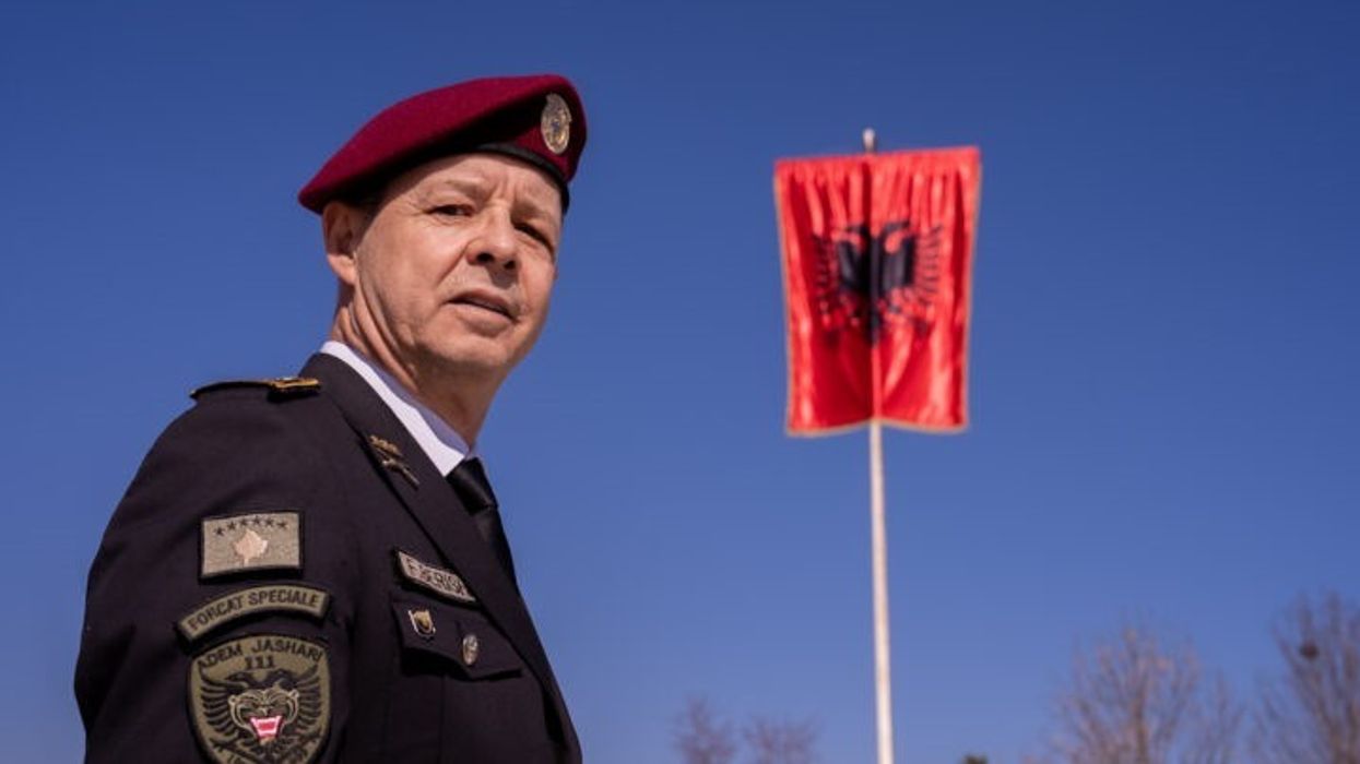 Propozohet uniforma e veteranit të UÇK-së