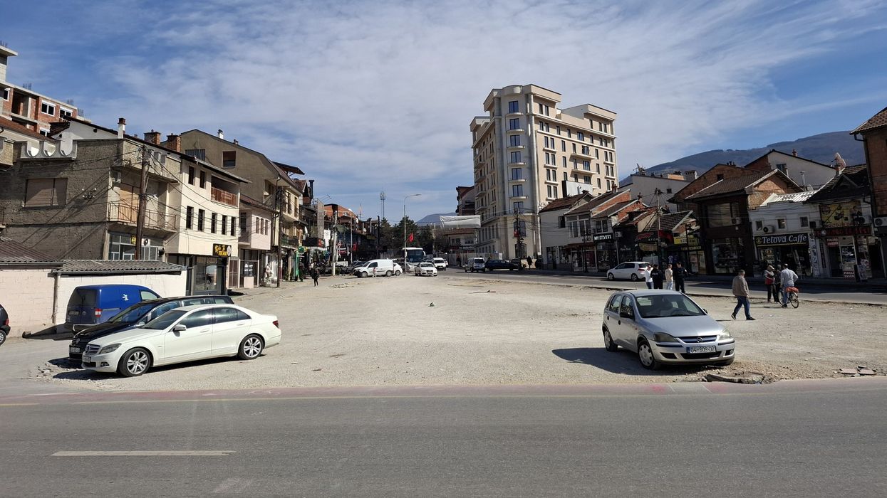 Komuna e Prizrenit synon transformimin e “Bazhdarhanes” me rreth rrotullim, rrugë më të gjerë dhe parkingje të reja