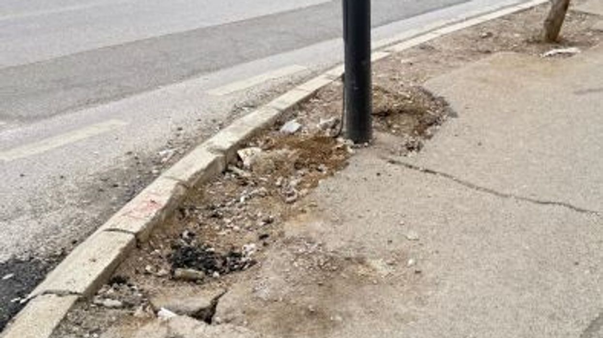 Komuna e Prishtinës justifikon vonesën e punimeve në rrugën 'Eqrem Çabej' për shkak të motit