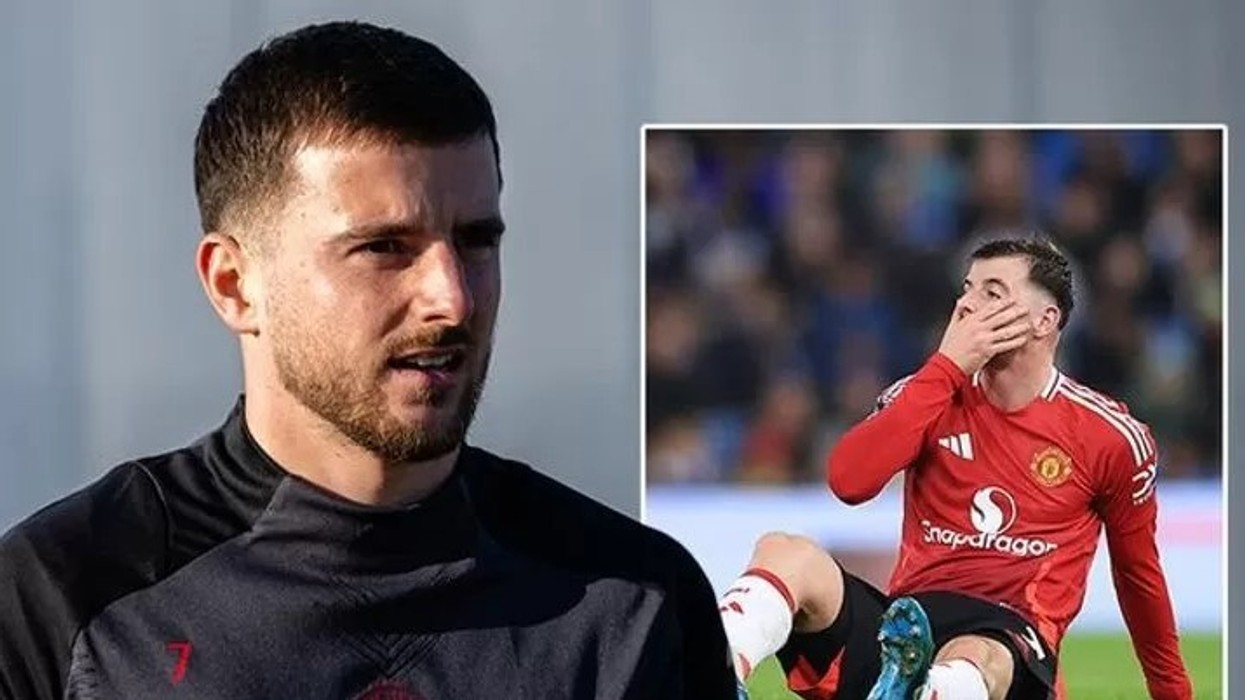 "Një nga transferimet më të këqija në histori" - ish futbollisti i Manchester United 'godet' Mason Mountin