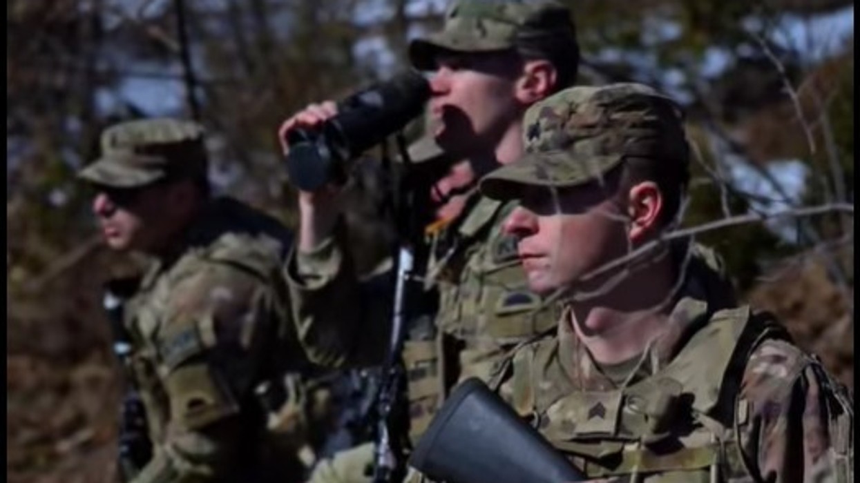 Ushtarët amerikanë të KFOR-it kryejnë patrullime rutinë në veri