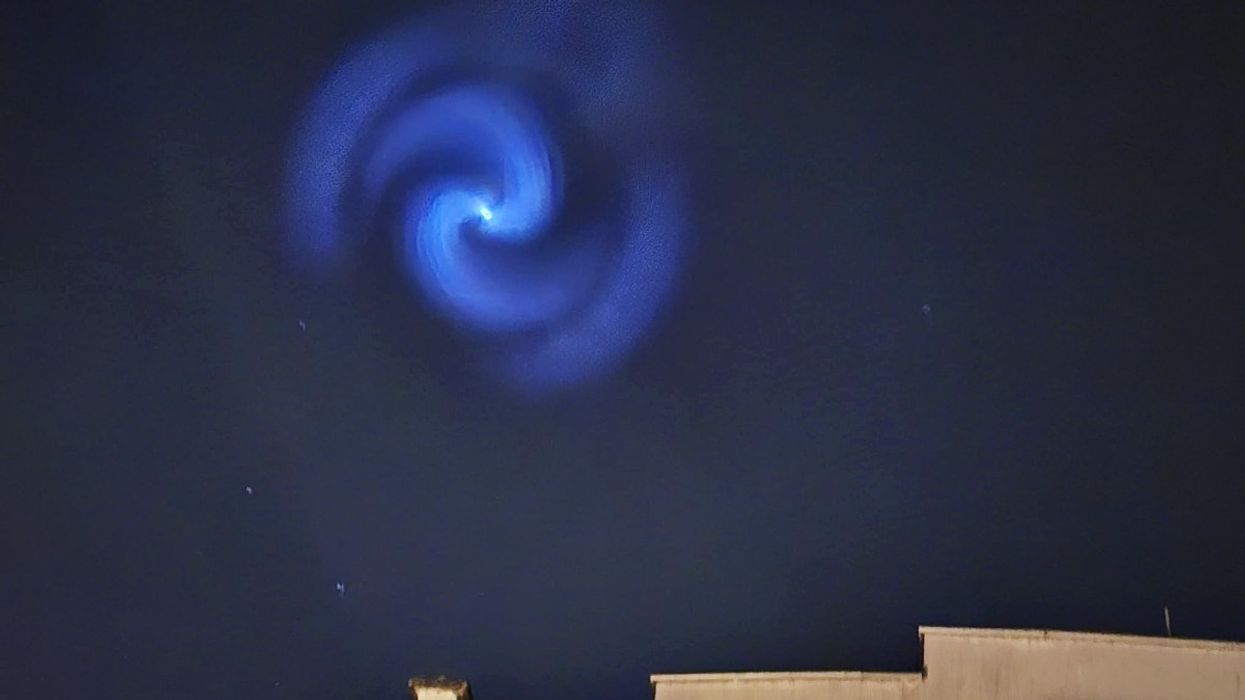 Qytetarët e Kroacisë raportojnë për spirale të çuditshme në qiell