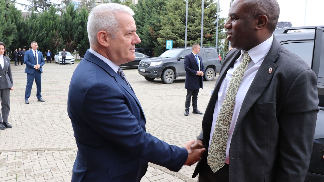 Sveçla e konsideron Britaninë partner strategjik