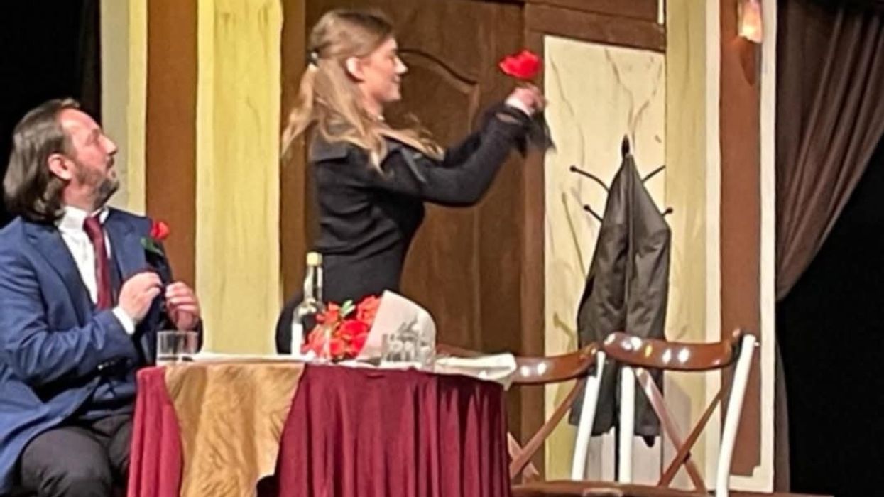 Mirëpritet repriza e shfaqjes "Kontesha Arduini" në teatrin e Mitrovicës