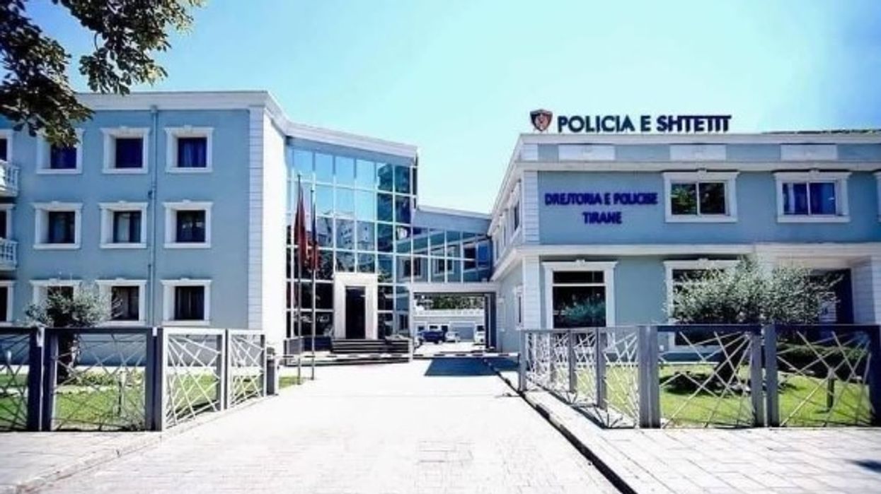 Policia e Shtetit sqaron ngjarjen pse e shoqëruan Adriatik Alimadhin në polici