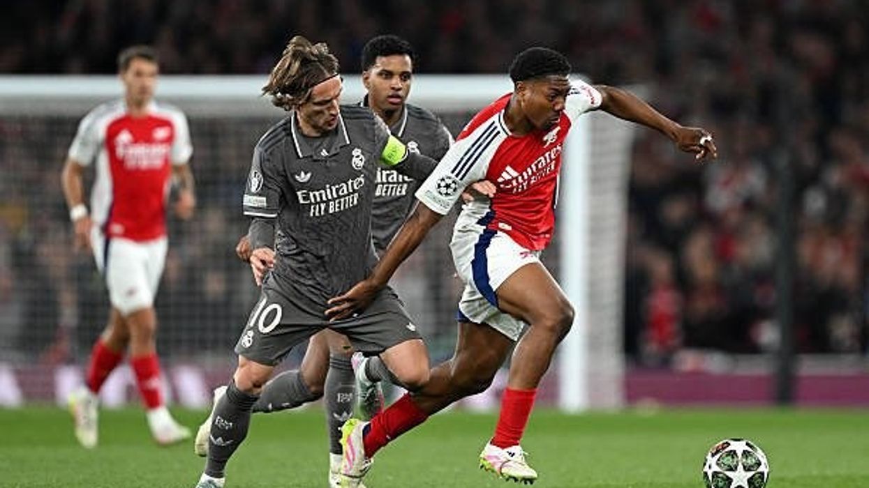 Arsenali dhe Real Madrid tentojnë, por nuk arrijnë të shënojnë