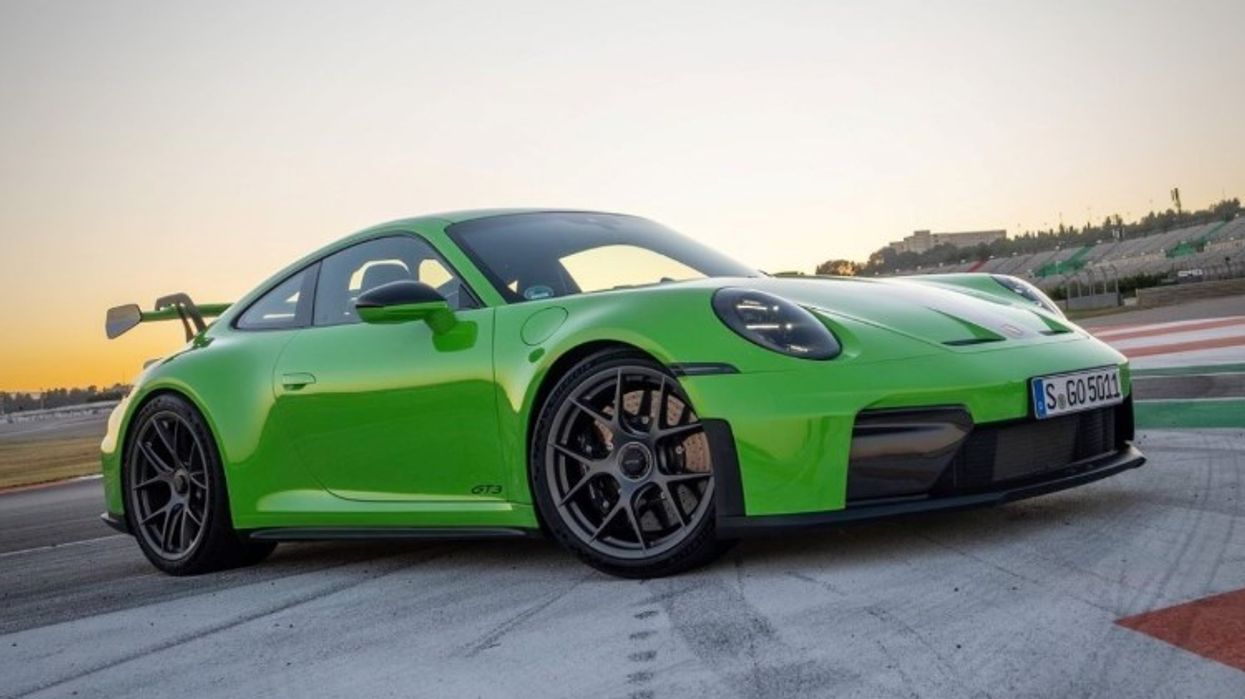 Bien në mënyrë drastike shitjet e Porsche në Evropë dhe Kinë