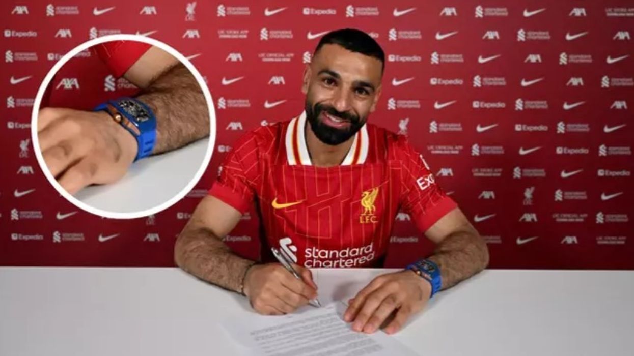 Salah mbajti një orë jashtëzakonisht të rrallë gjatë nënshkrimit të kontratës së re – ajo mund të blihet vetëm në disa vende