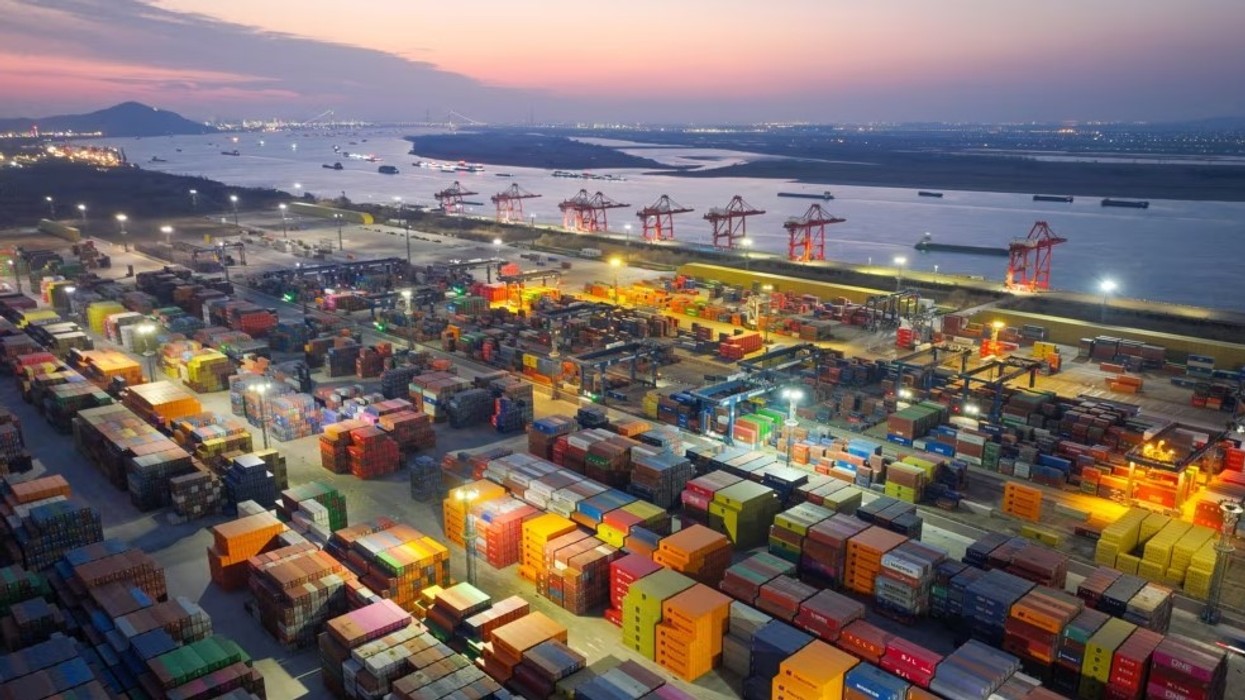 Kina paralajmëron vendet e tjera të mos bëjnë marrëveshje tregtare me SHBA-në në dëm të saj