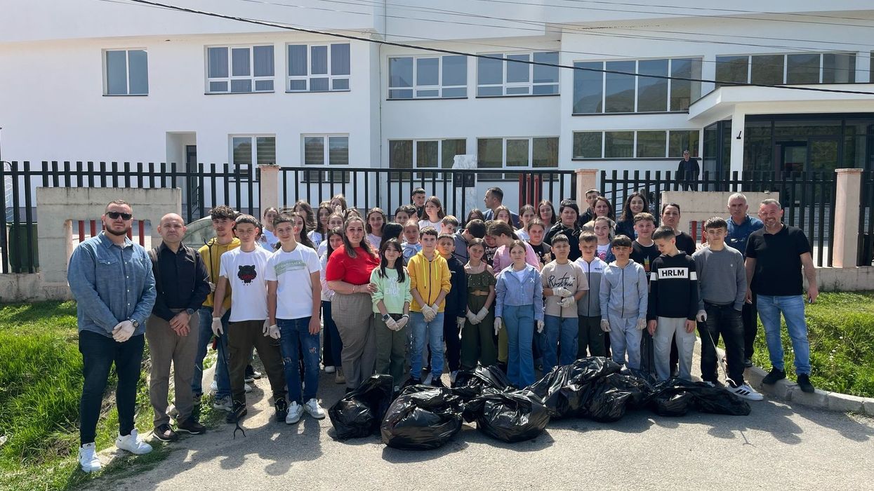 EC Ma Ndryshe shënon Ditën e Tokës në bashkëpunim me komunitetin shkollor në Vërmicë