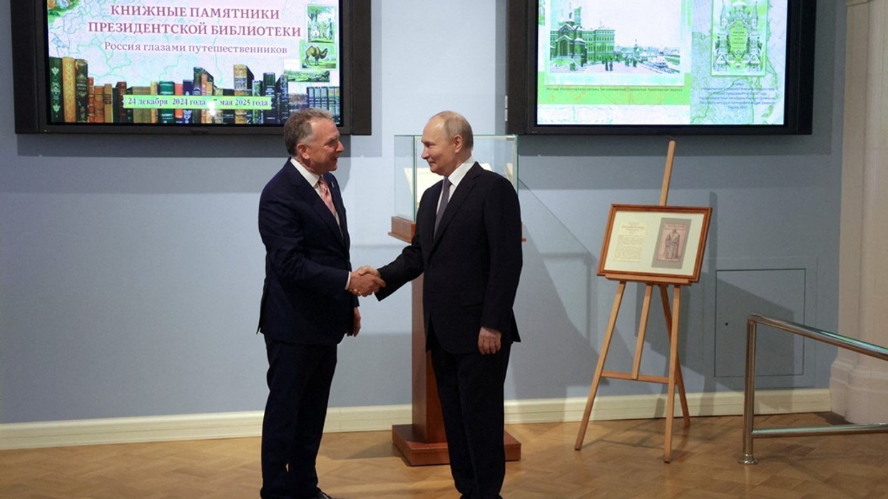 Ukraina e gatshme të diskutojë me Rusinë - por vetëm pas një armëpushimi fillestar