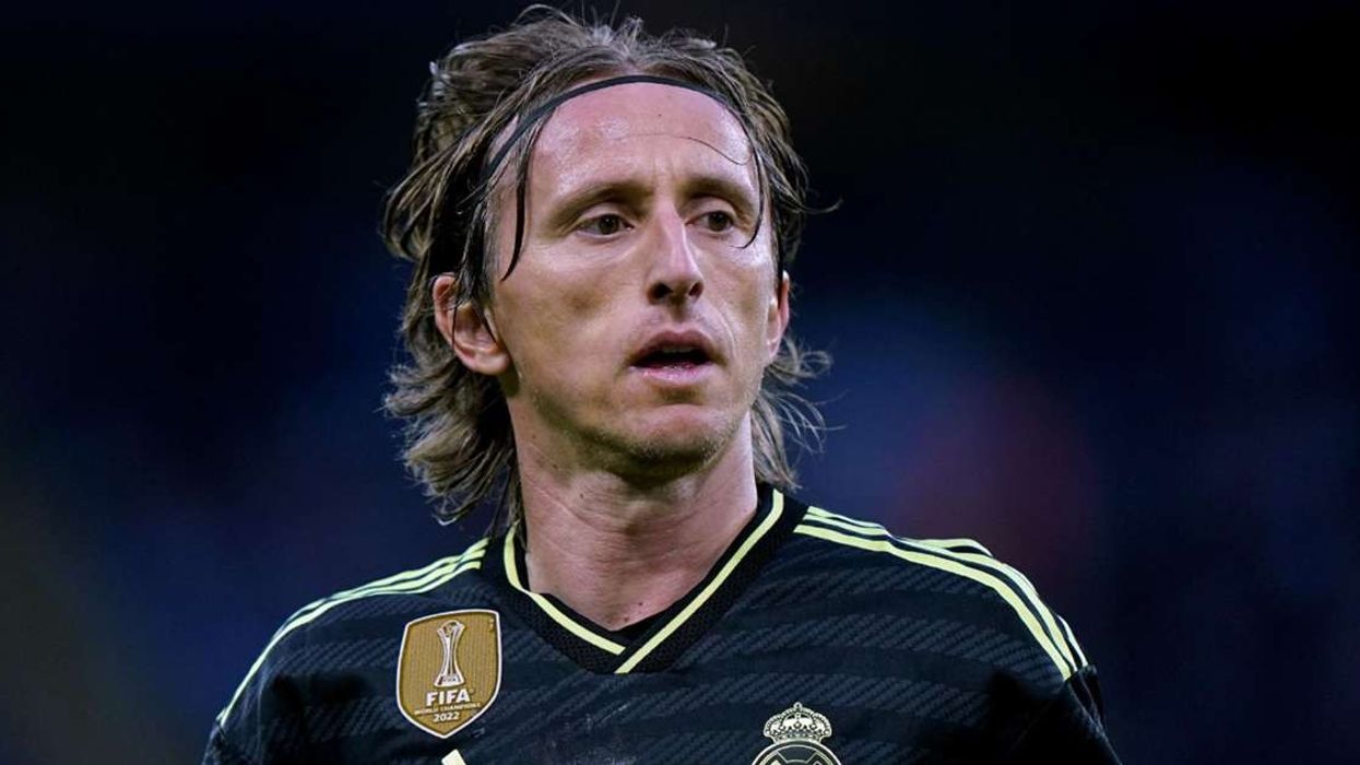 Luka Modric nënshkruan një kontratë me Real Madridin siç nuk e ka pasur kurrë në karrierën e tij