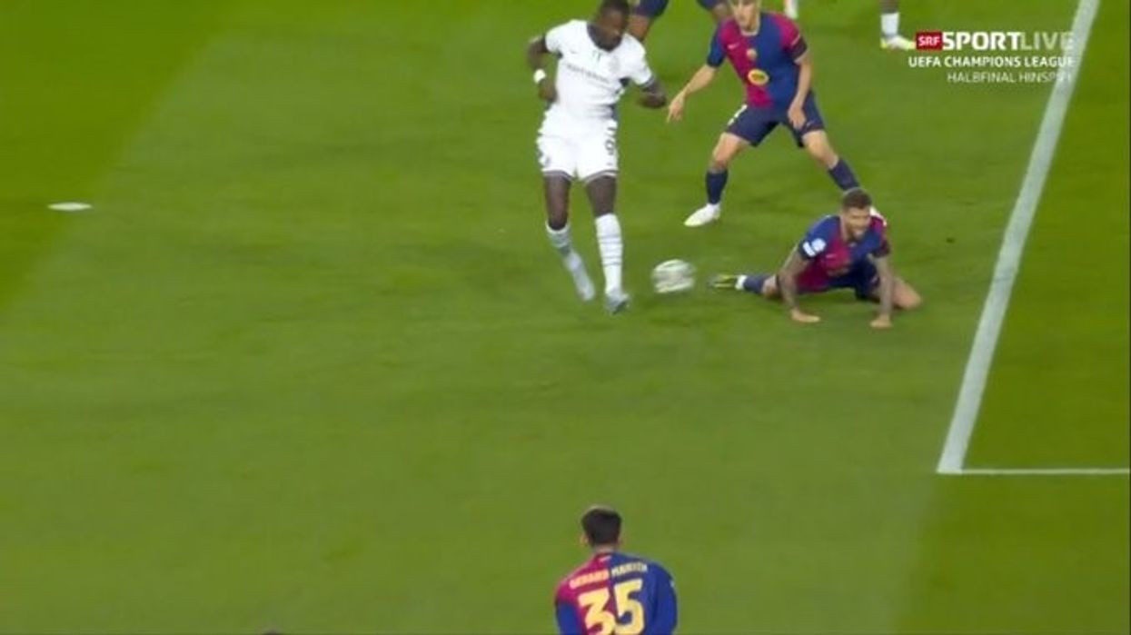 Vetëm 33 sekonda, Marcus Thuram i shënon Barcelonës në mënyrë akrobatike