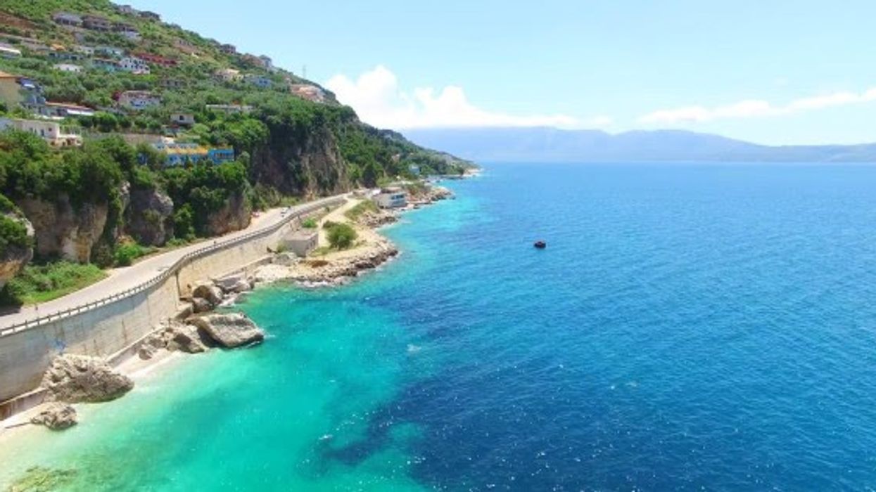 Turizmi në Shqipëri, pritet numër rekord vizitorësh por kërkohen standarde më të mira