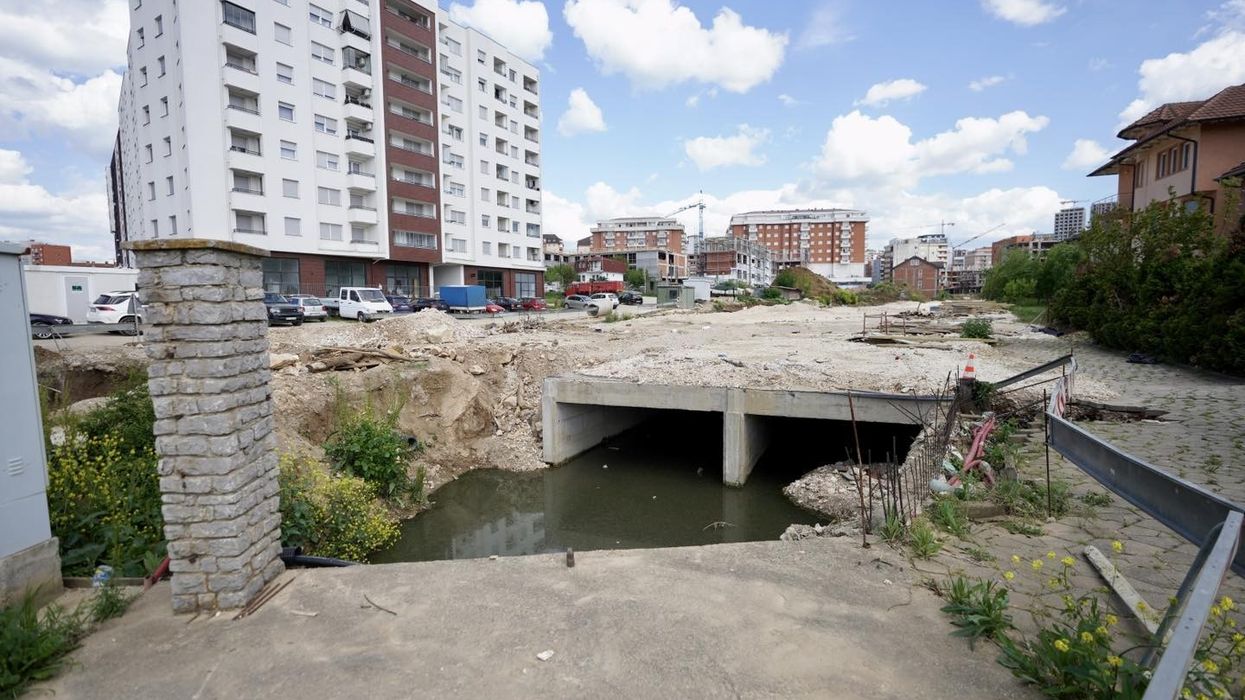 Rama: Po largohet përfundimisht problemi i ujërave të zeza nga kanalet e hapura në lagjen Kalabria