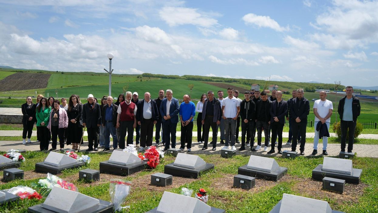 Drenas, përkujtohen dëshmorët Sinan, Agron dhe Nuhi Berisha