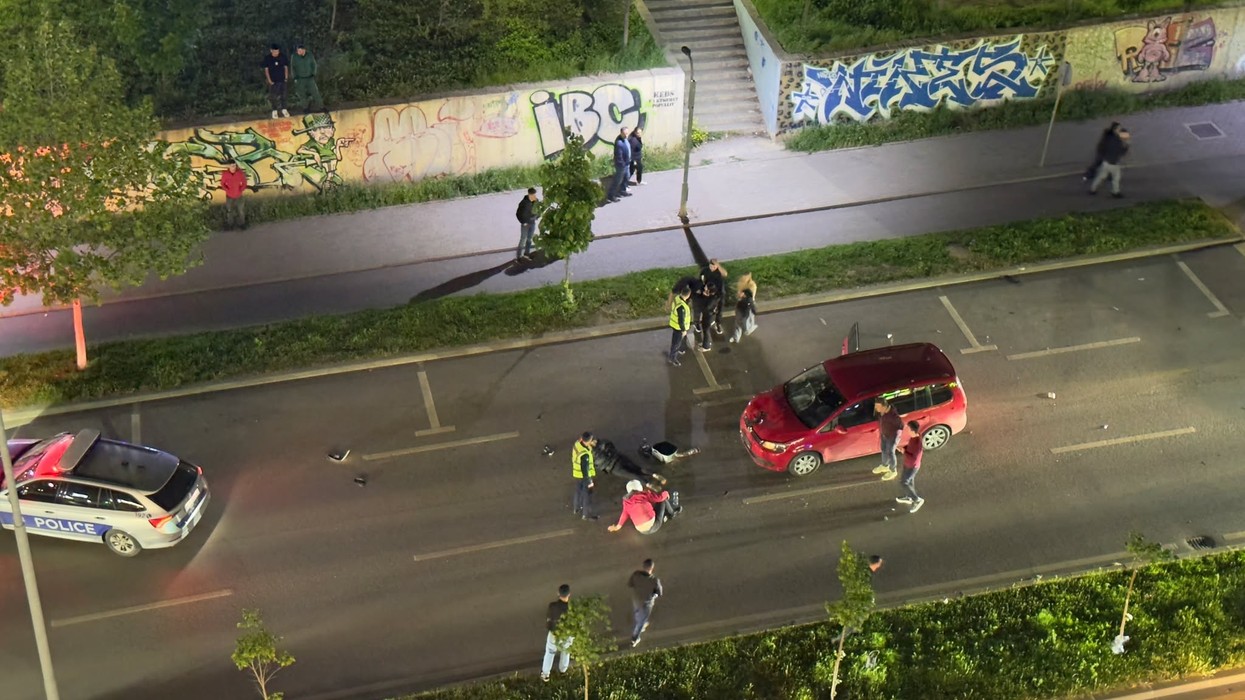 Aksident mes veturës dhe motoçiklistit në rrugën C në Prishtinë