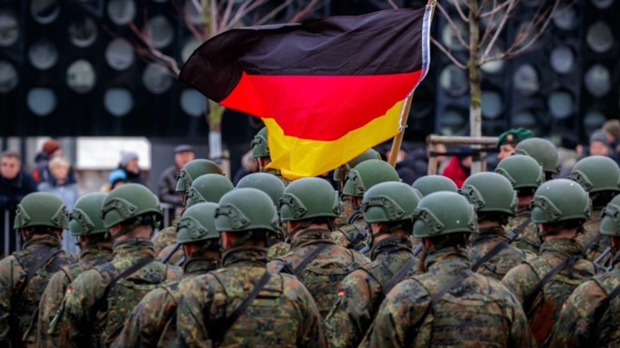 Gjermania pritet ‘të bëjë një kthesë dramatike në mbrojtje’, për të përmbushur ‘objektivin e Trump’