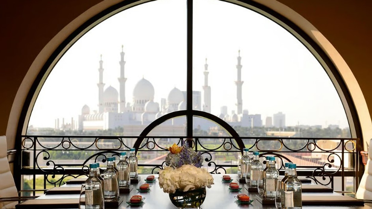 Brenda hotelit luksoz "të rezervuar për presidentin Donald Trump" në Emiratet e Bashkuara Arabe