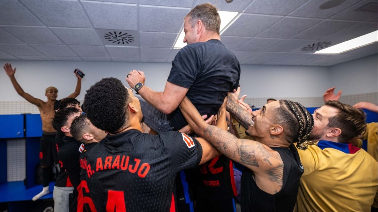 “Nuk jam ndjerë kështu kurrë më parë”, reagimi i Hansi Flick pas titullit të Barcelonës