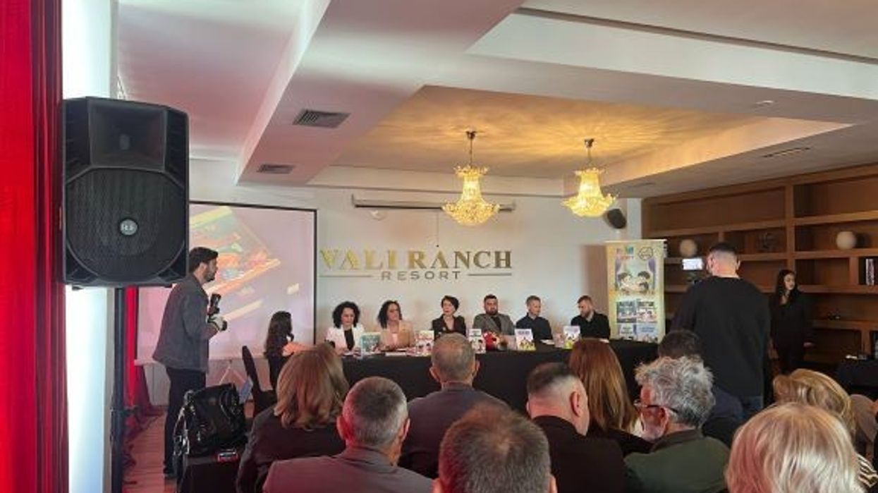 Kur ëndrra bëhet libër - promovohen librat “Sjellja dhe Komunikimi” për ciklin fillor