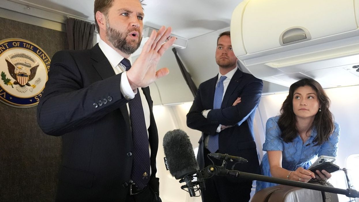 Vance pret që Trump ta pyesë Putinin nëse e ka seriozisht në lidhje me paqen - dhe sugjeron që SHBA-të mund të tërhiqen