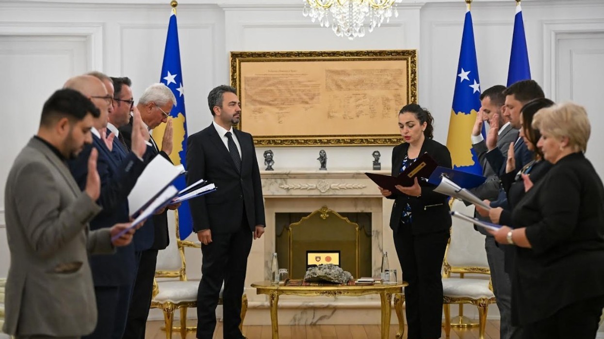 Anëtarët e rinj të KQZ-së betohen para Presidentes Osmani